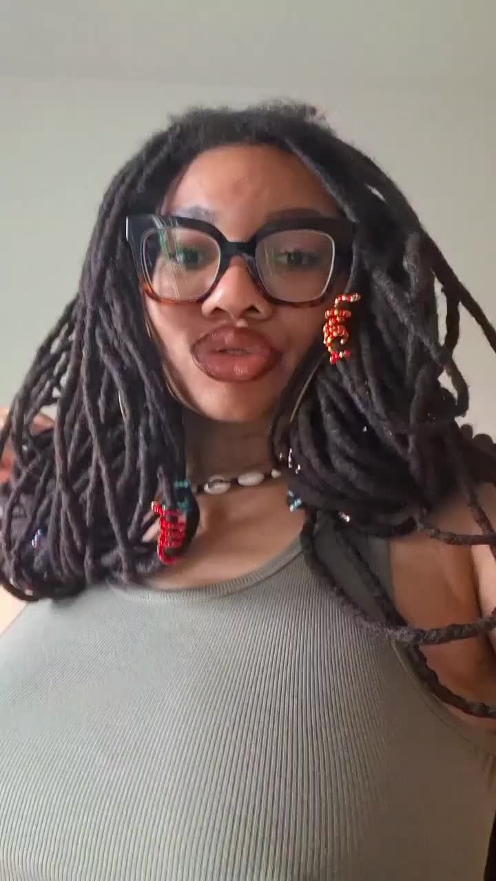 @QUEEN MEDUSA