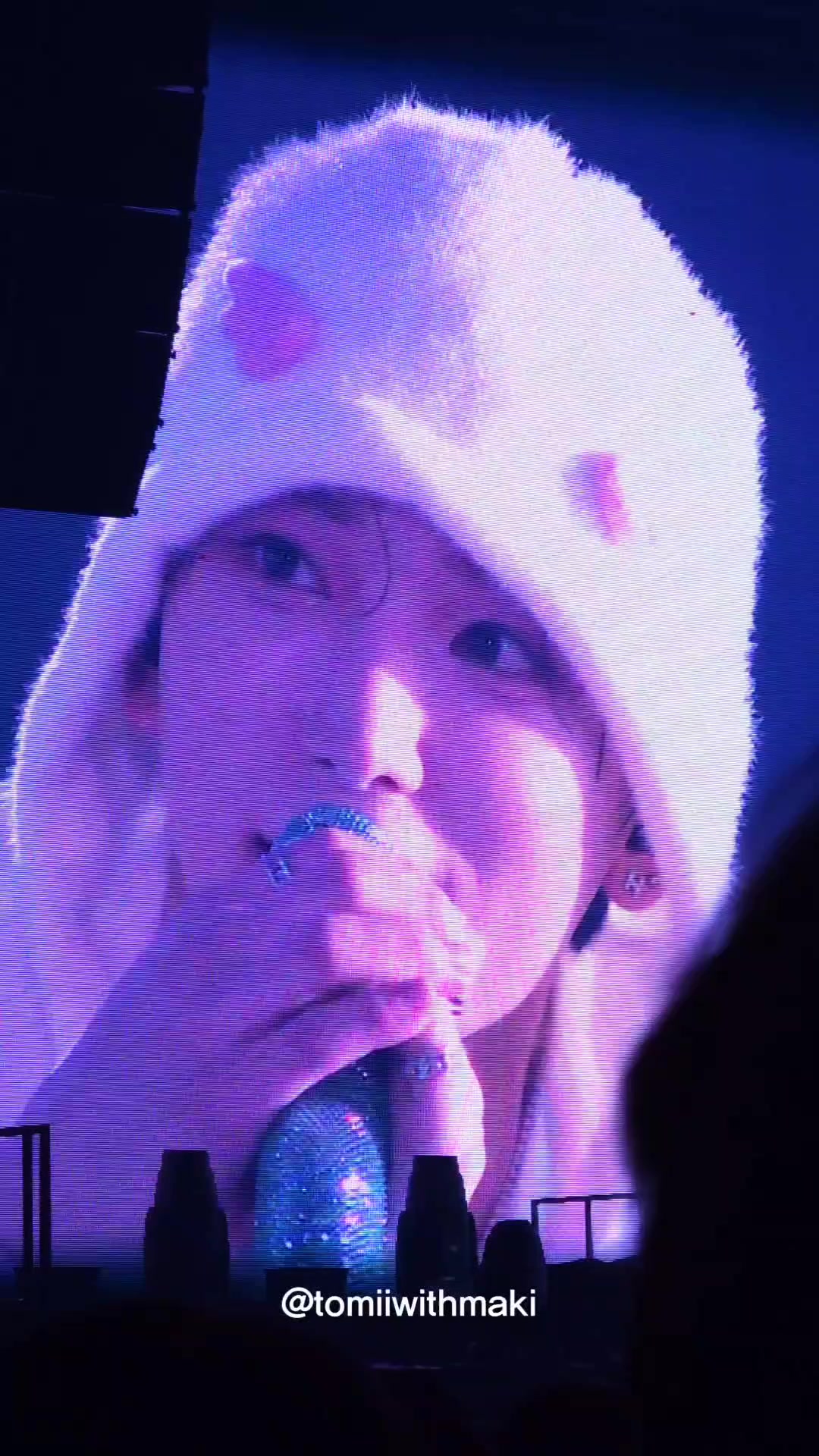 @๐ฆโ
(ๆ)•