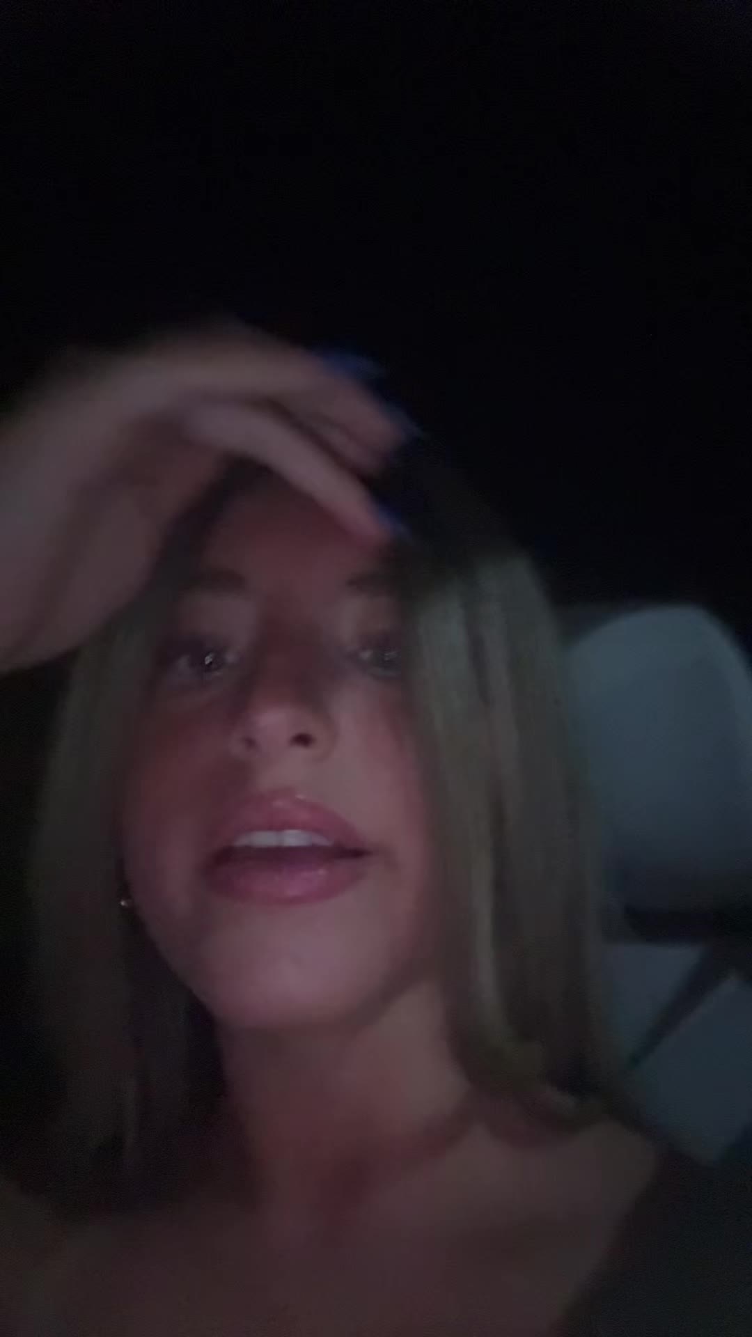 @camimansdorf