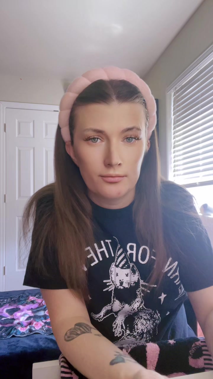 @🦦Rae Rae🦦