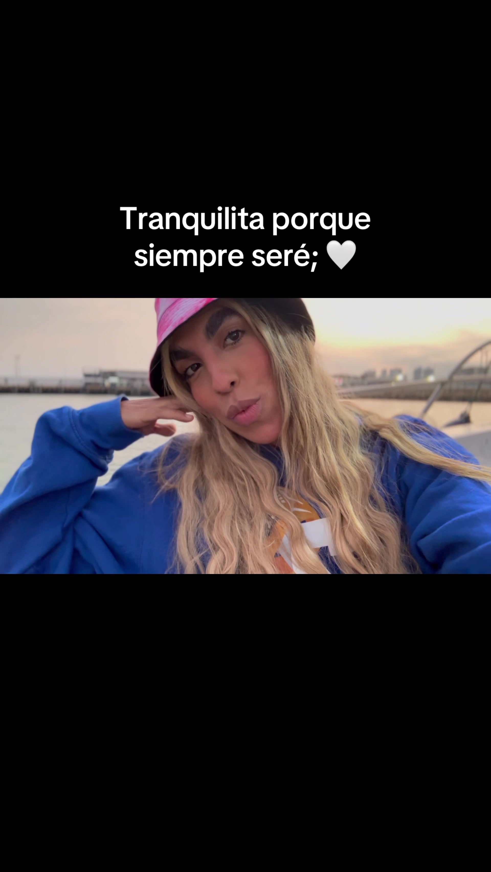 @Sof&iacute;a 🦋