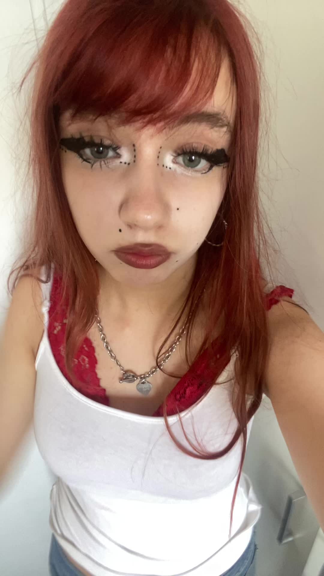 @FEMBOY GOONER ﾒ𝟶