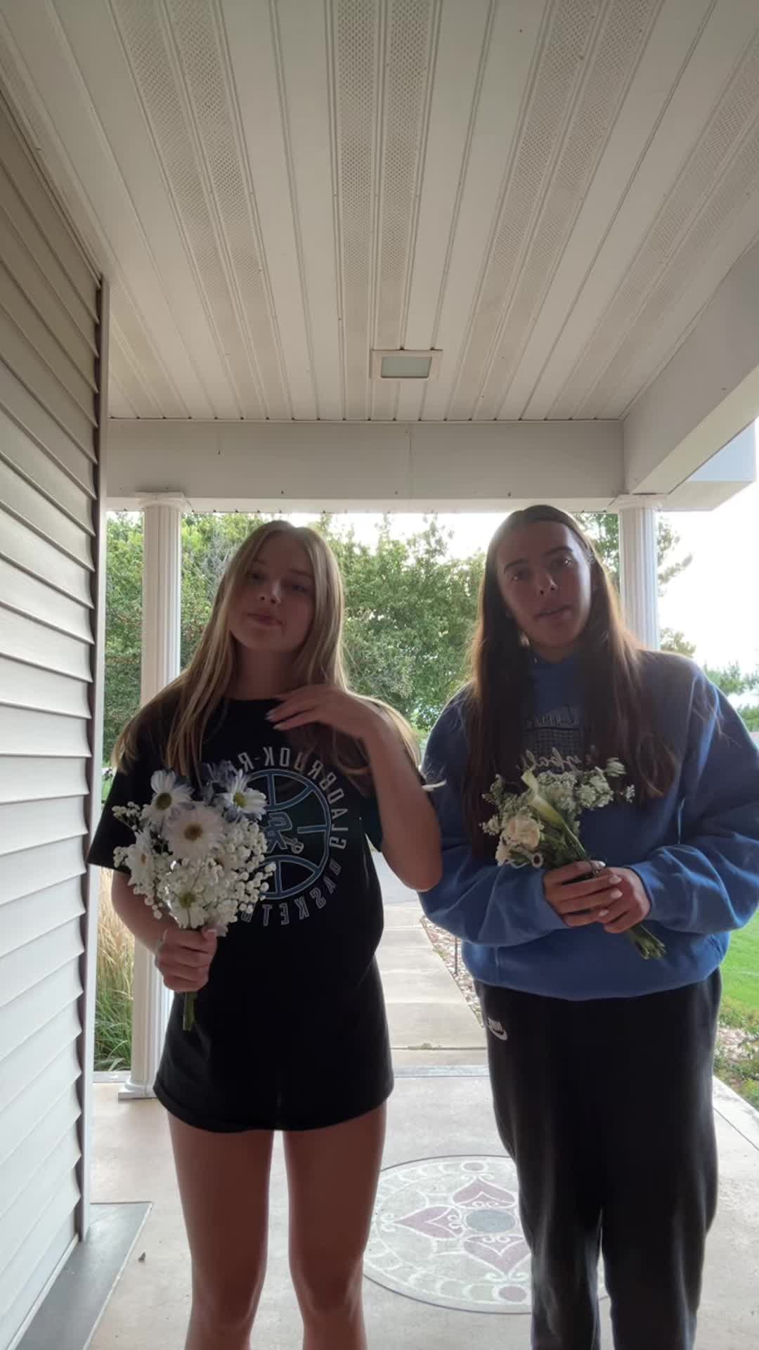 @AMYABLOHM