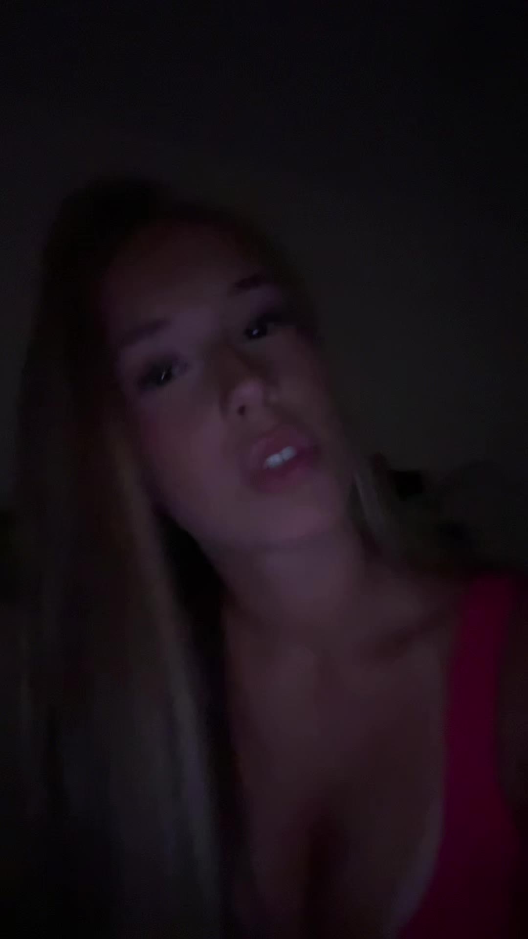 @lily