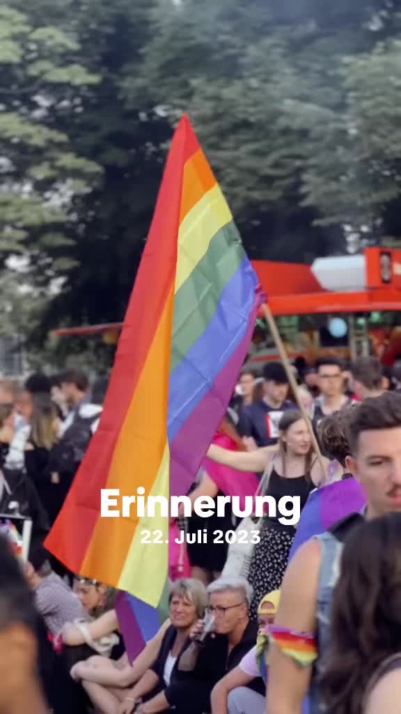 @Follow-> 14195.Berlin