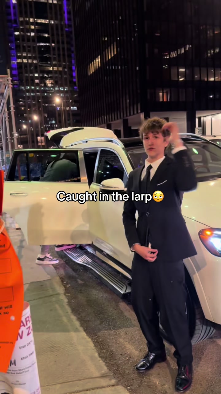 @sixtytwocolin