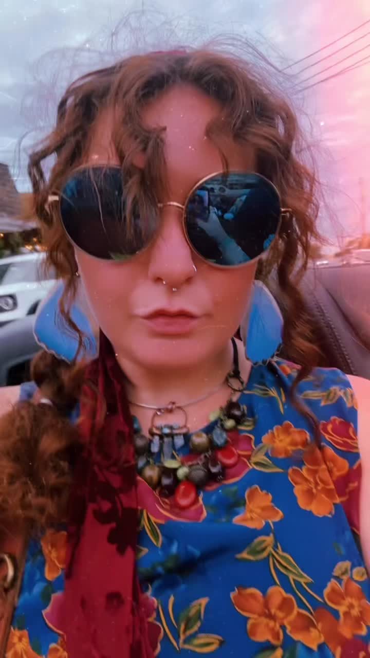 @Halsey Vintage