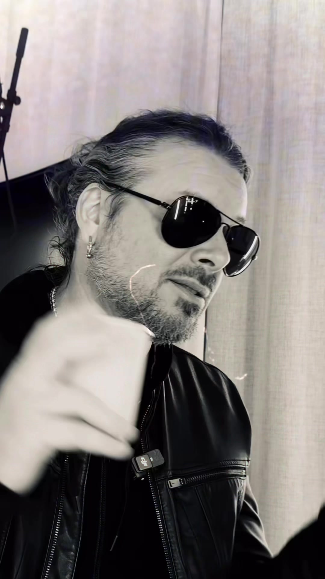 @earshot