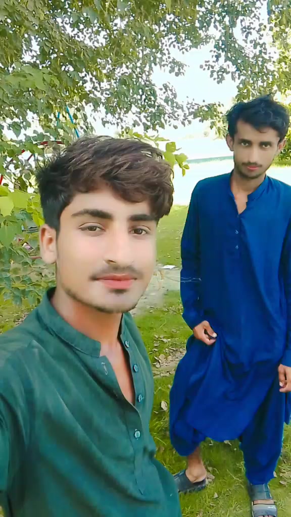 @😎Tofeeq Ali 😘