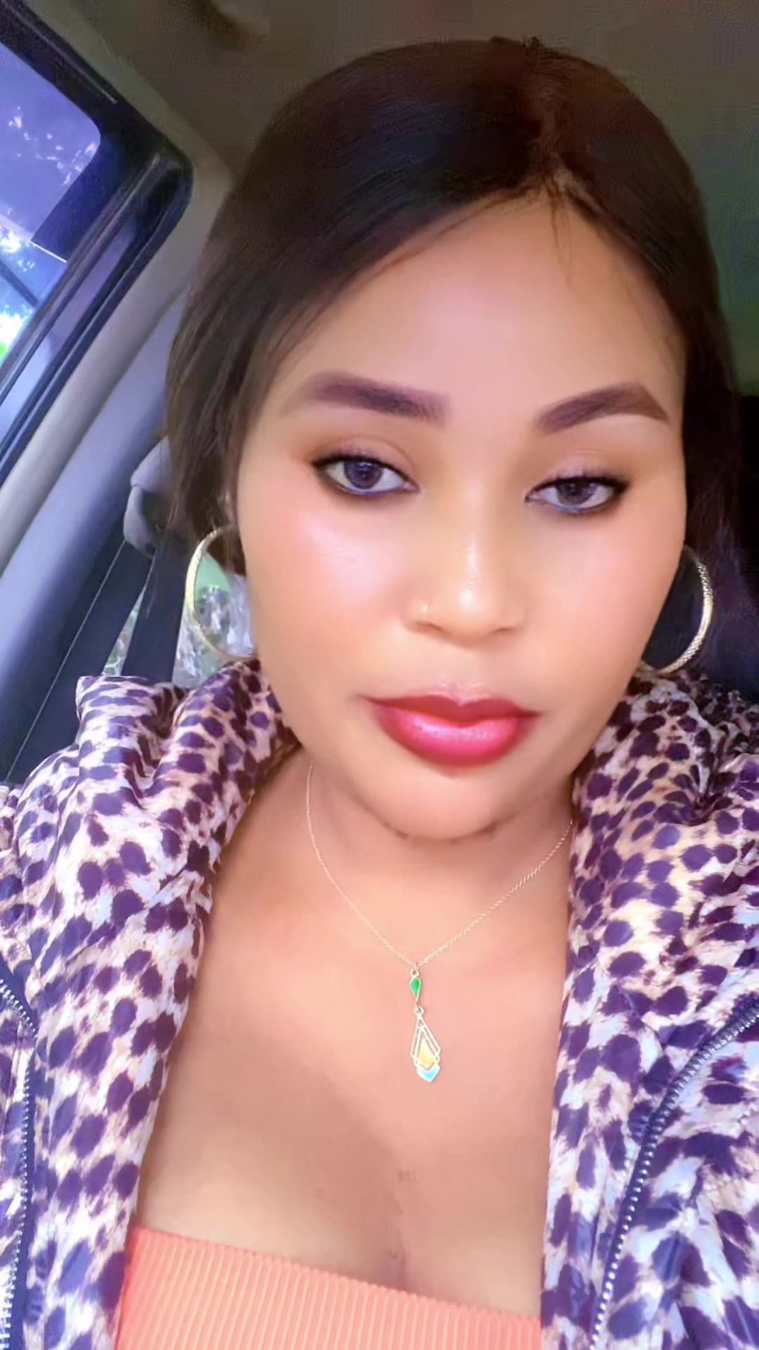 @LIPs and lips body care ๐
