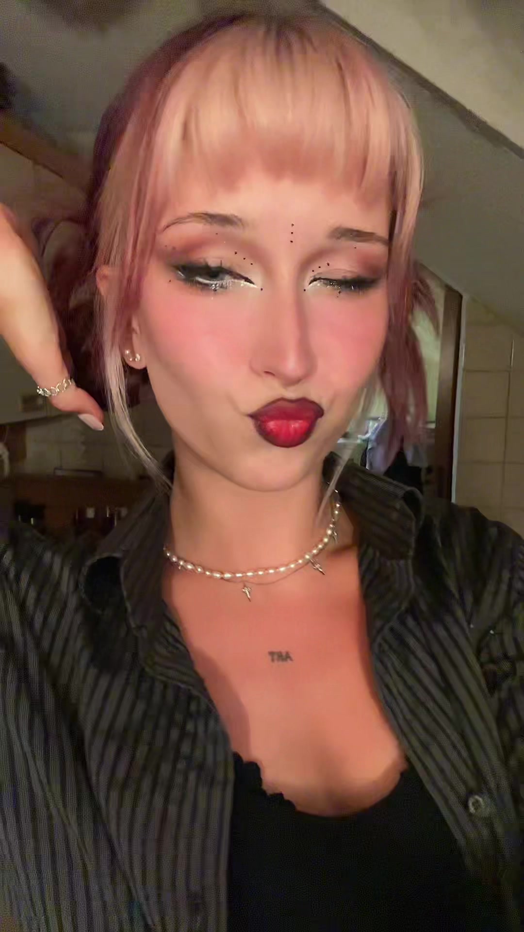 @𝐕¡