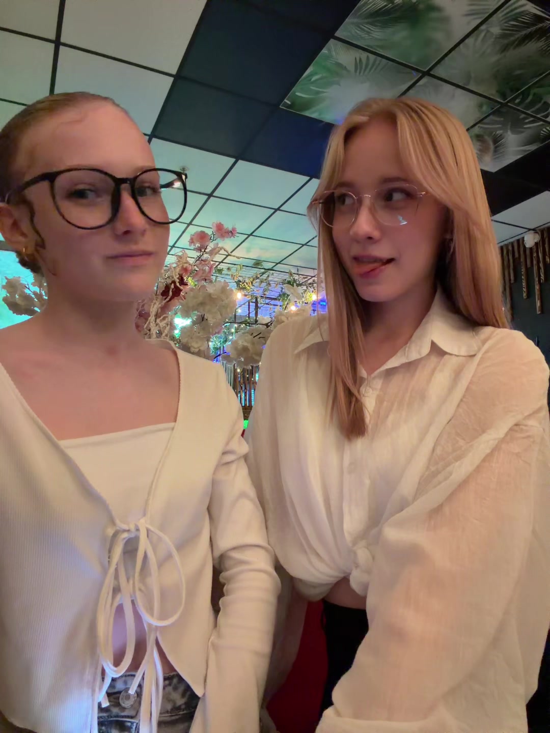 @Blondinochka