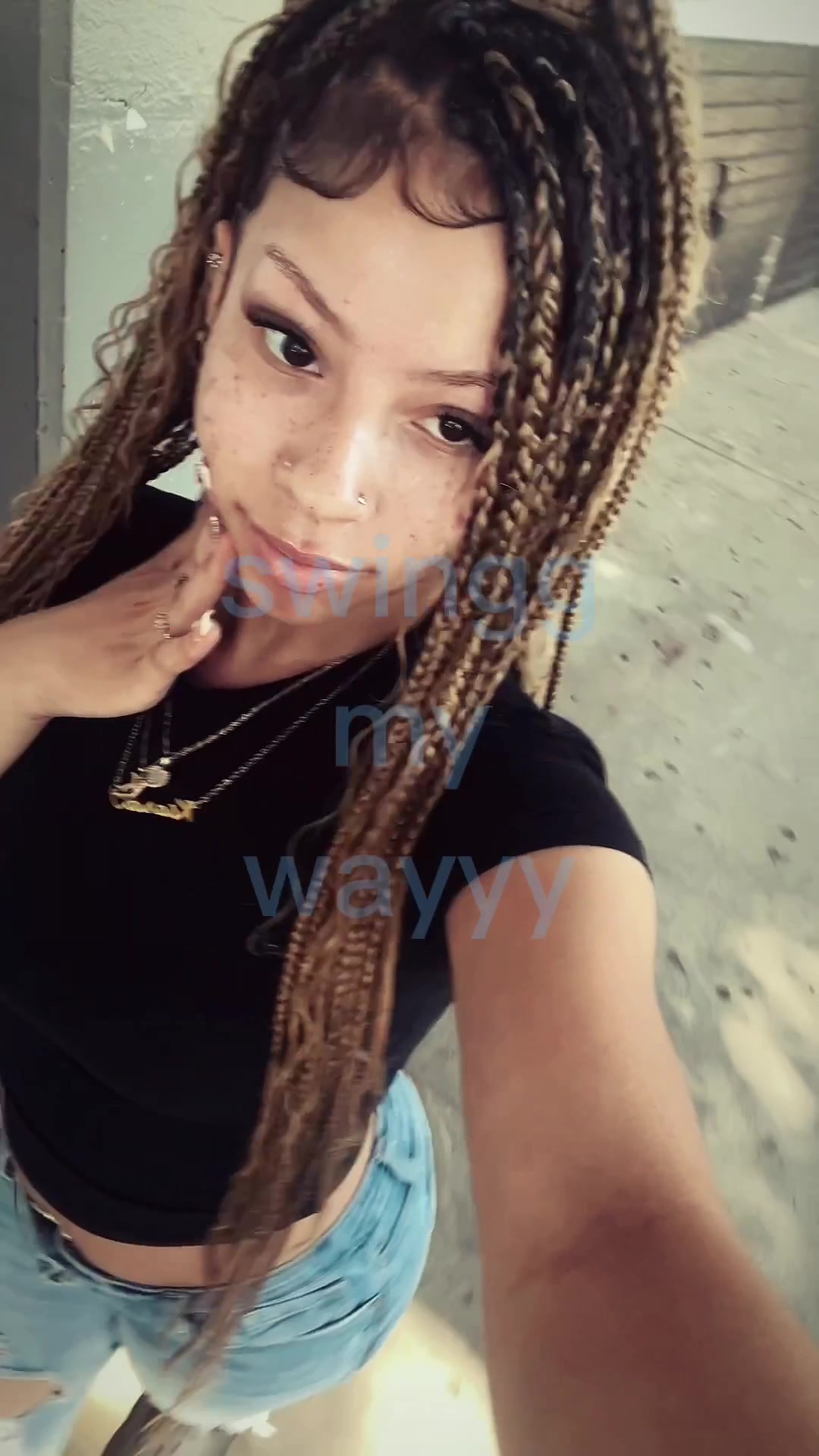 @kiaraaa