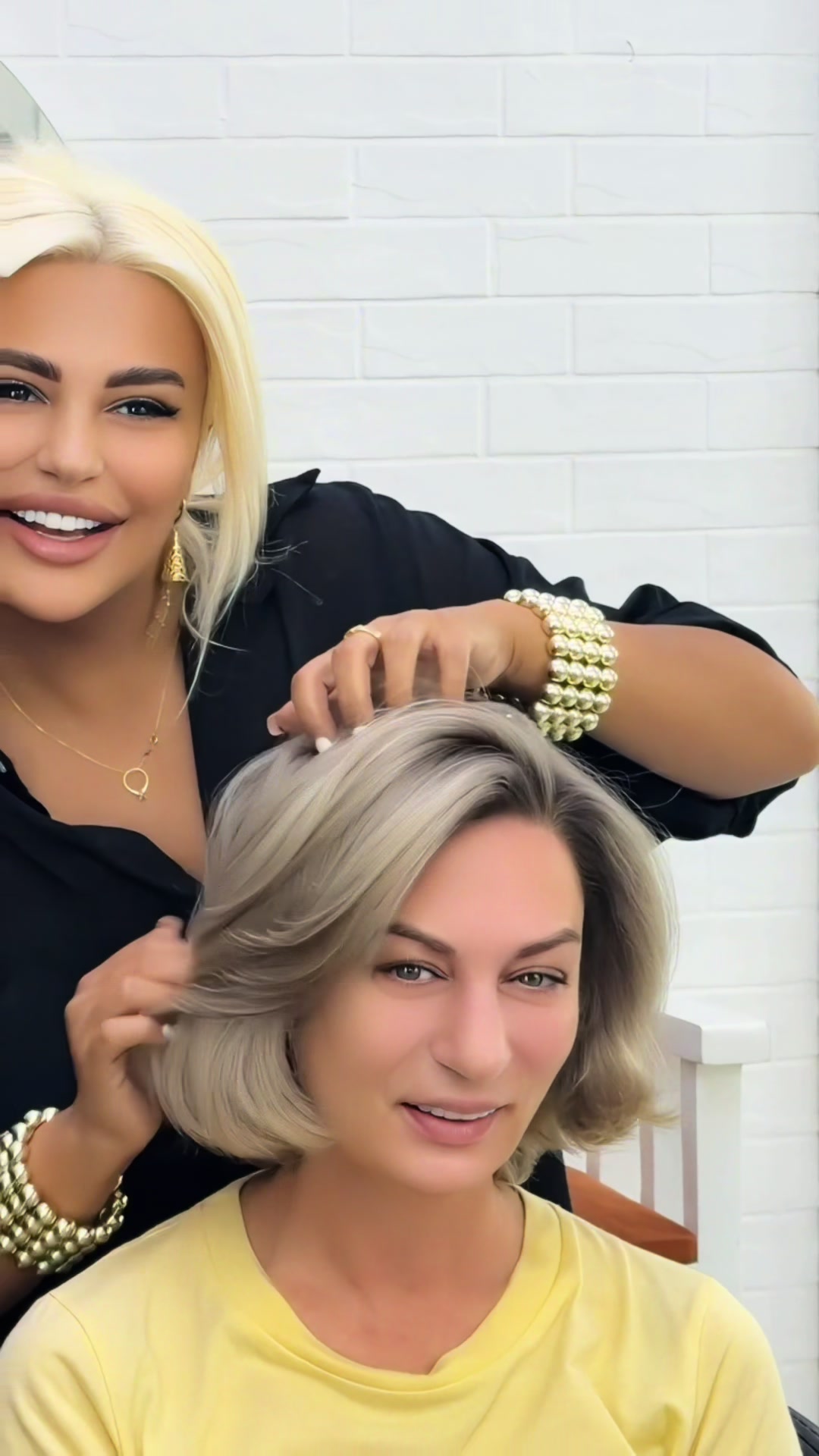 @Colorist_leila