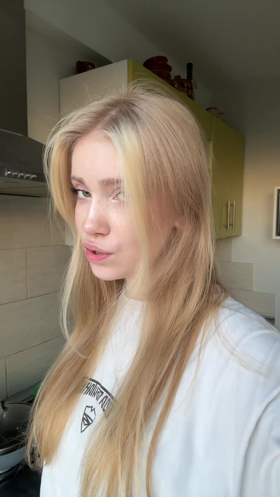 @яська белоснежка