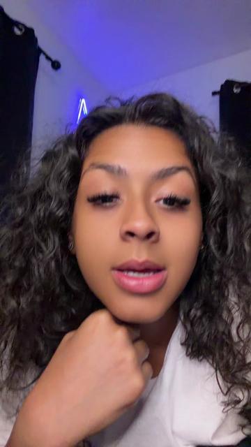 @LaRealAsh