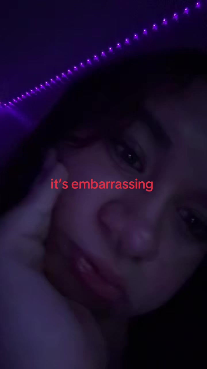 @…