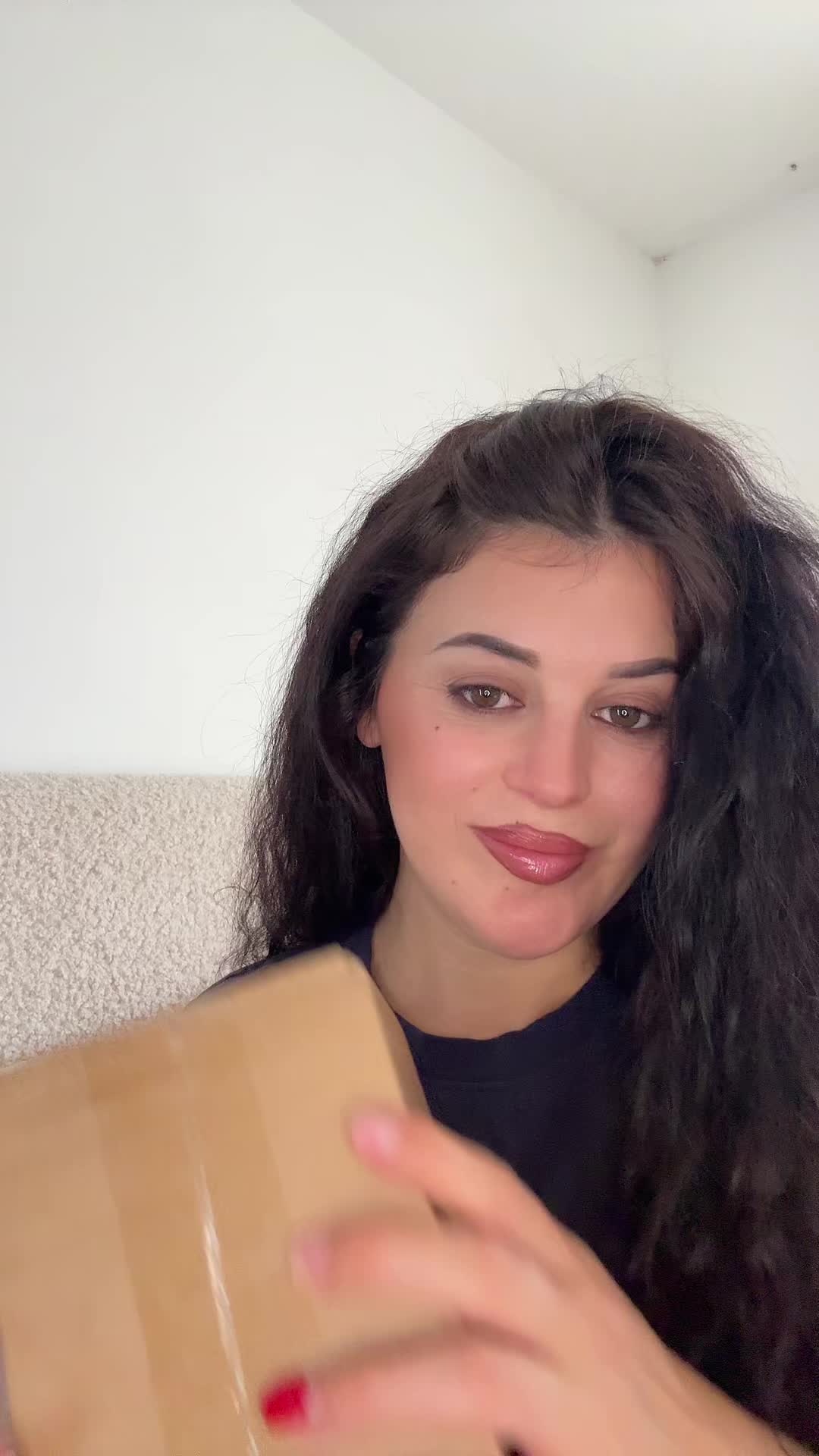 @Xhulja