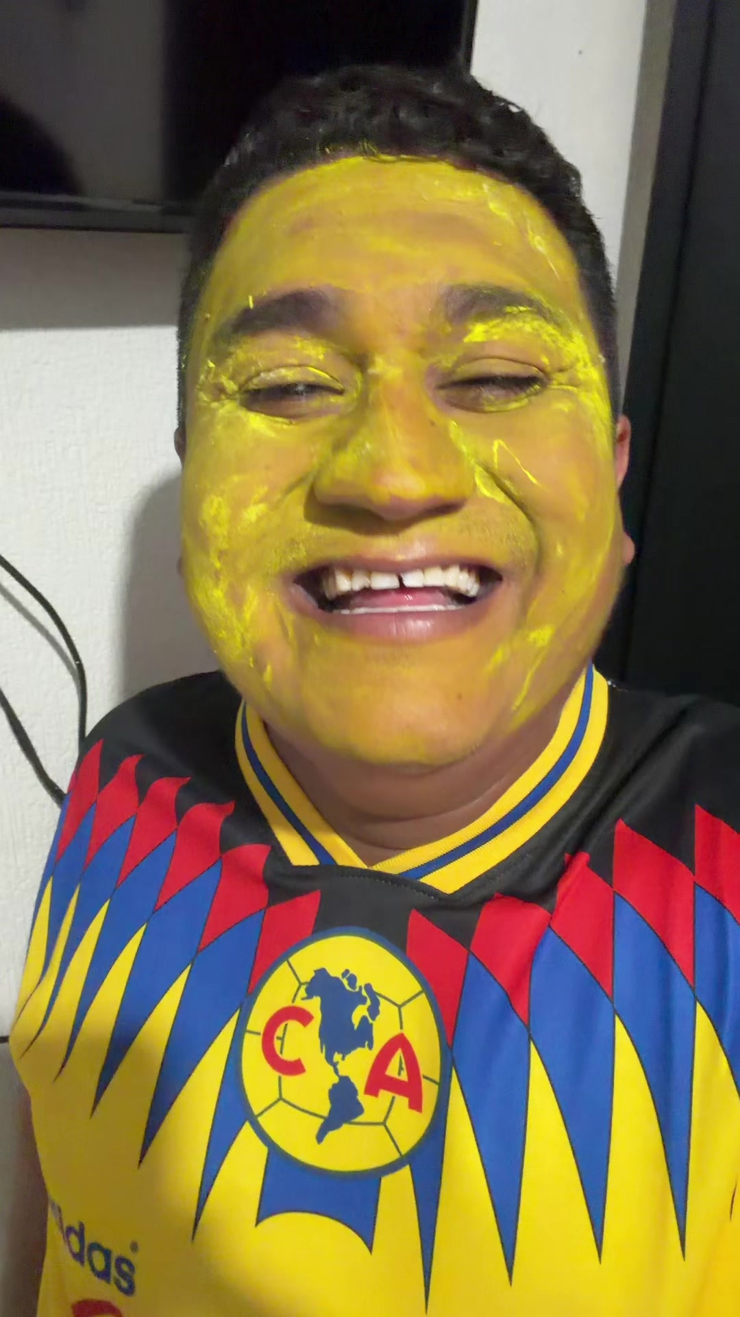 @Salas América