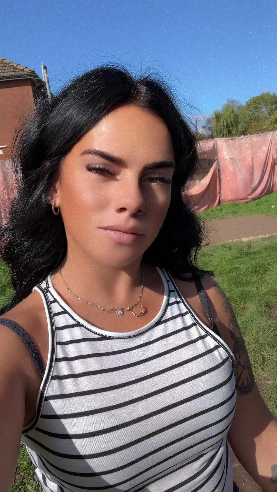 @CHLO3๐ฉถ