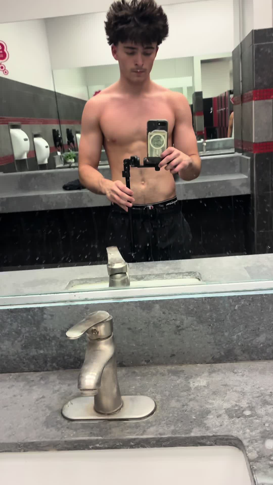 @Gregory_H10