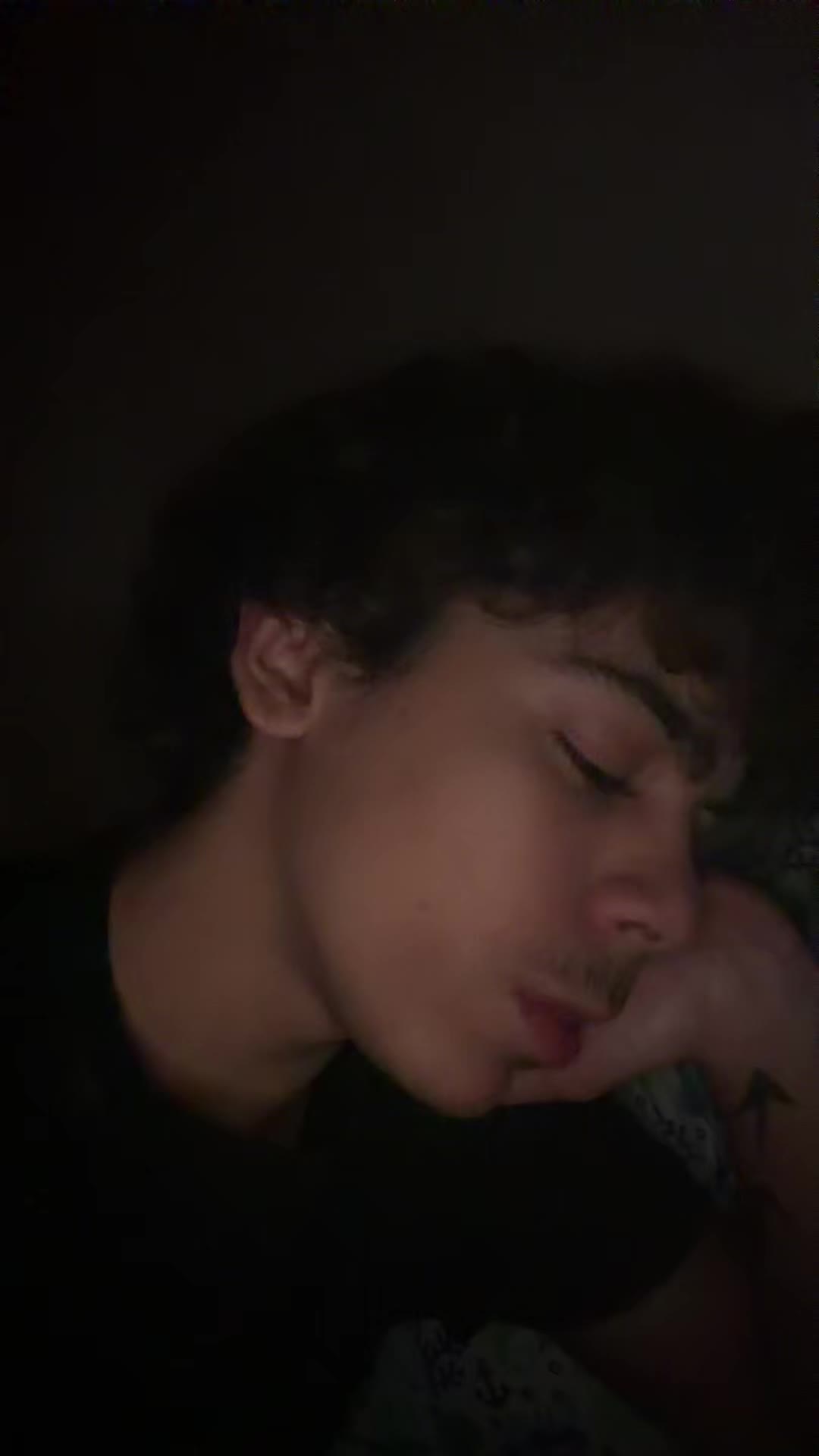 @iseezayy