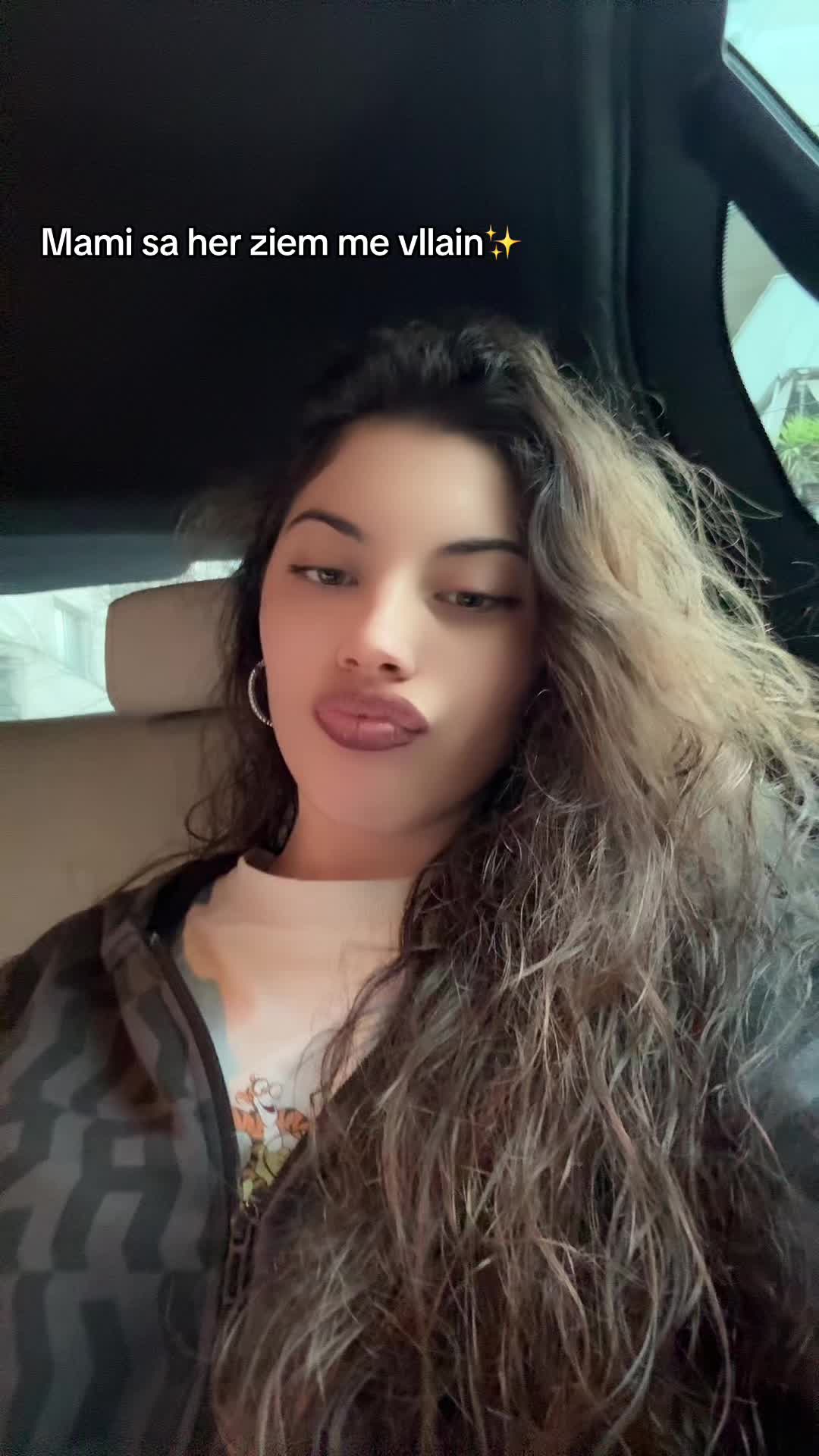 @777