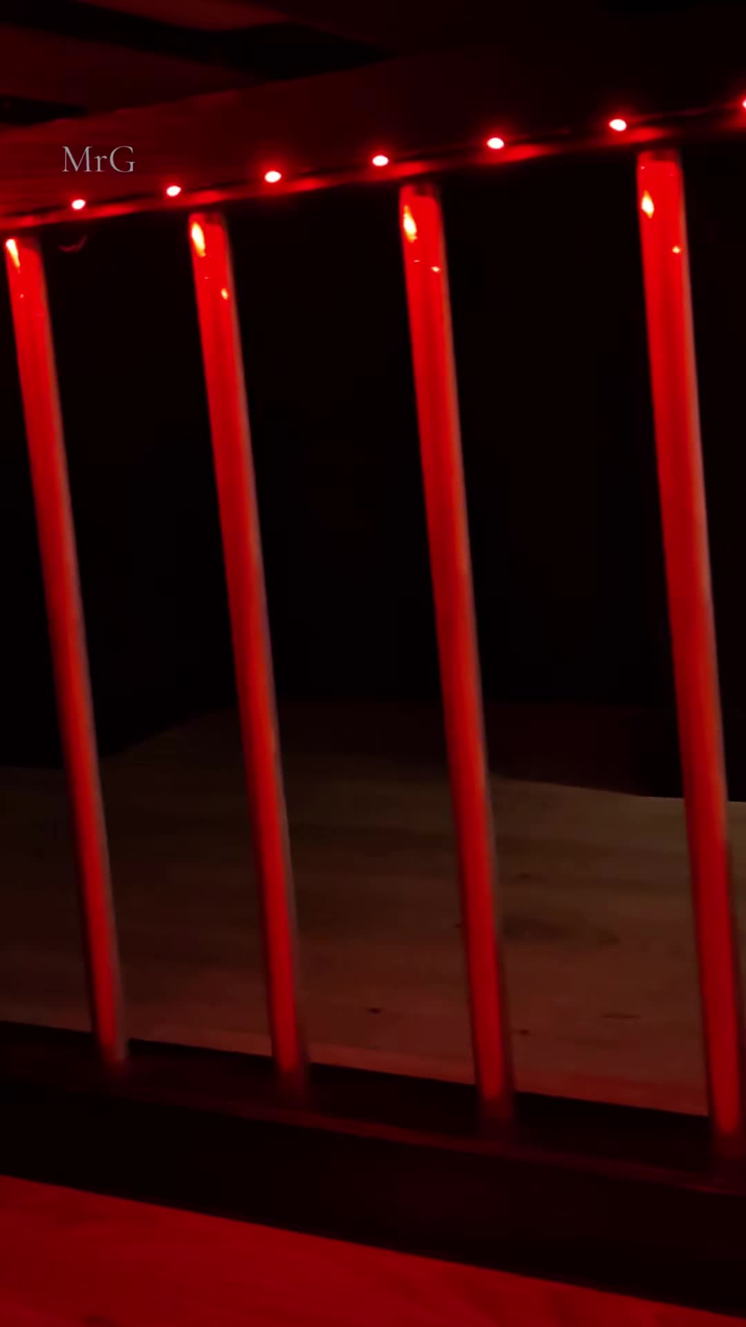 @MrG__