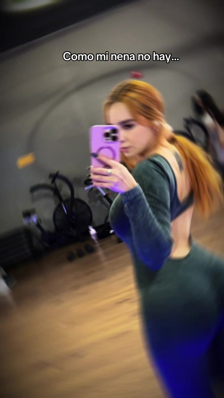 @evelyncastanoo 🧡