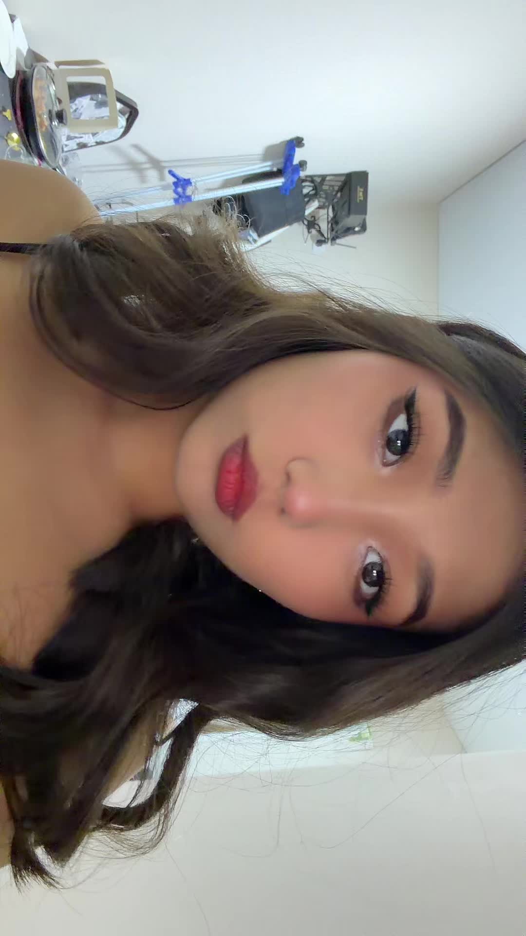 @Алука😗