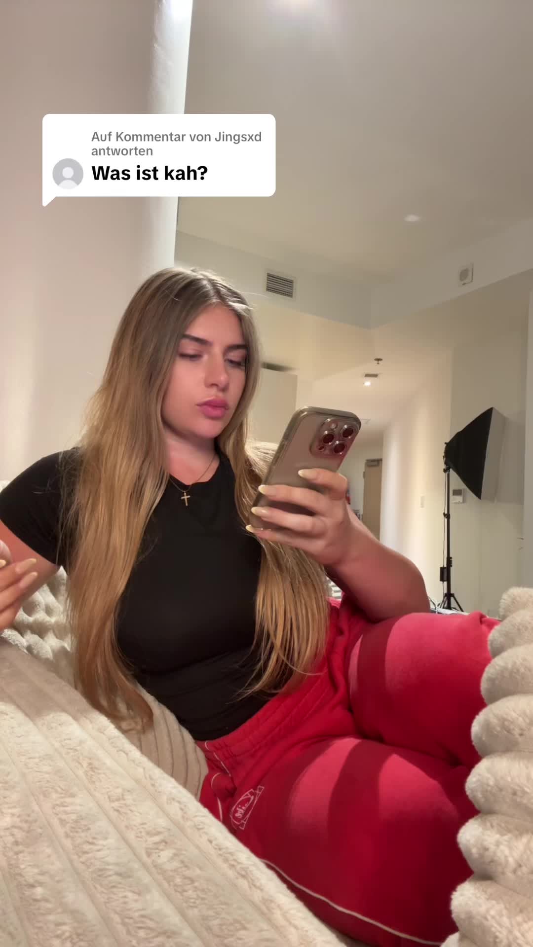 @𝐋𝐚𝐞 𝐋𝐚𝐞 🕊