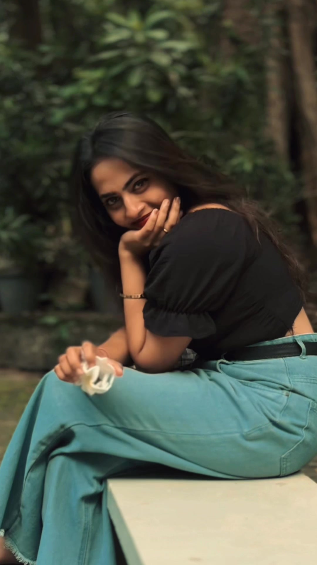 @Sayani Dasanayaka 🇱🇰