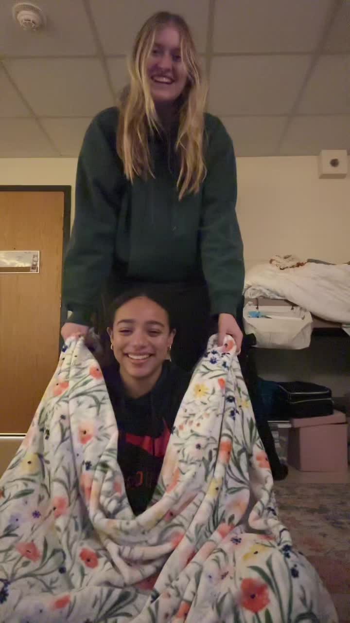 @alaynajonesss