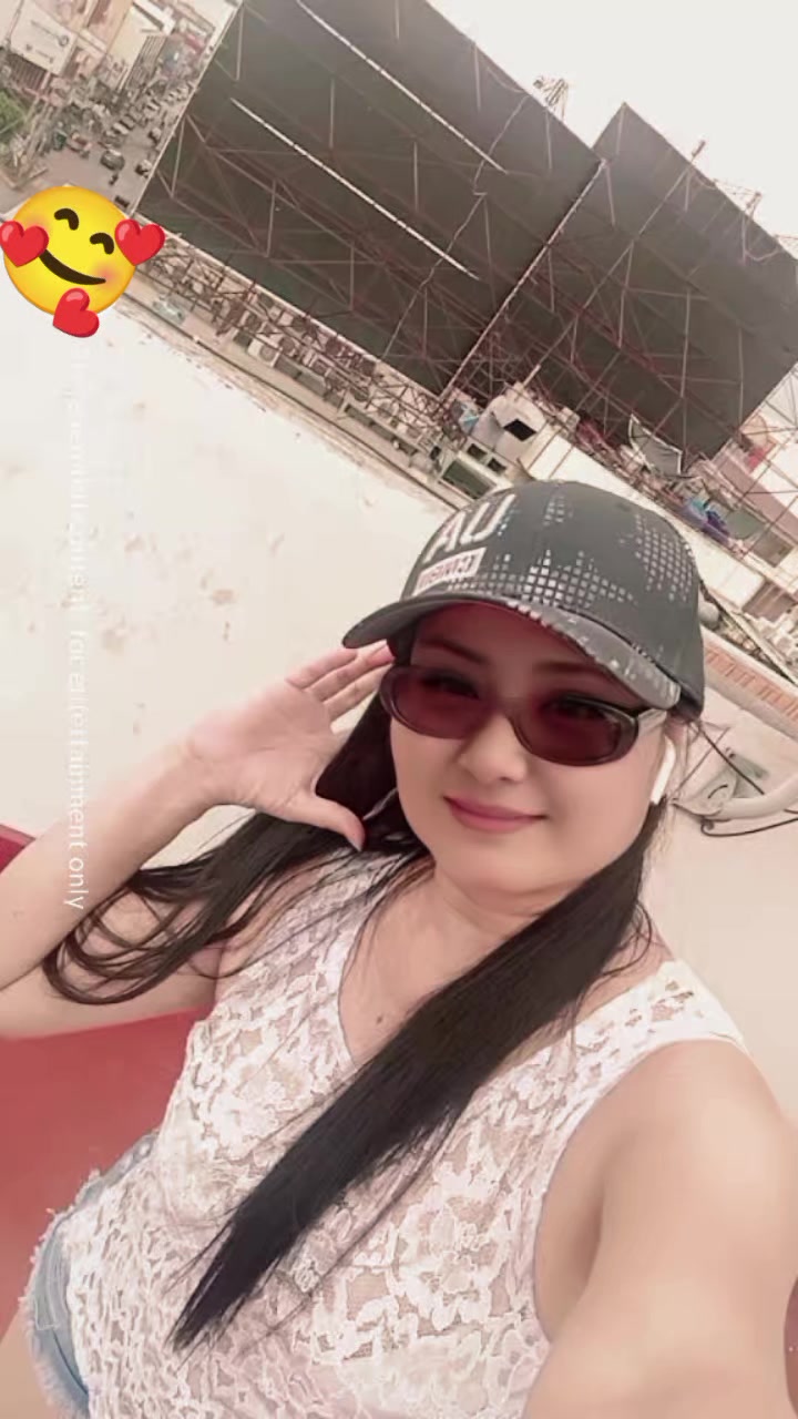 @miss ulotanga