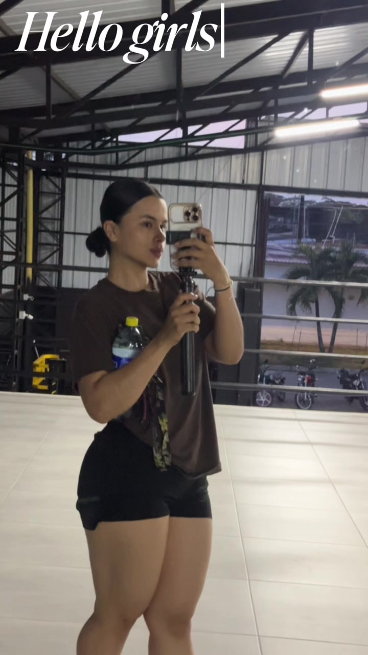 @𝐴 𝑁 𝐺 𝐸 𝐿 𝐼 𝐶 𝐴 👧🏻✨