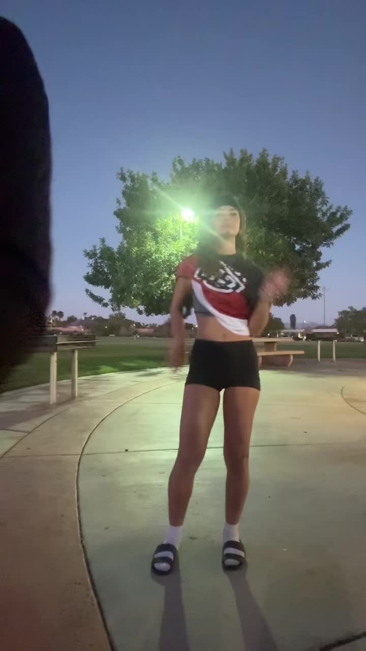@♛