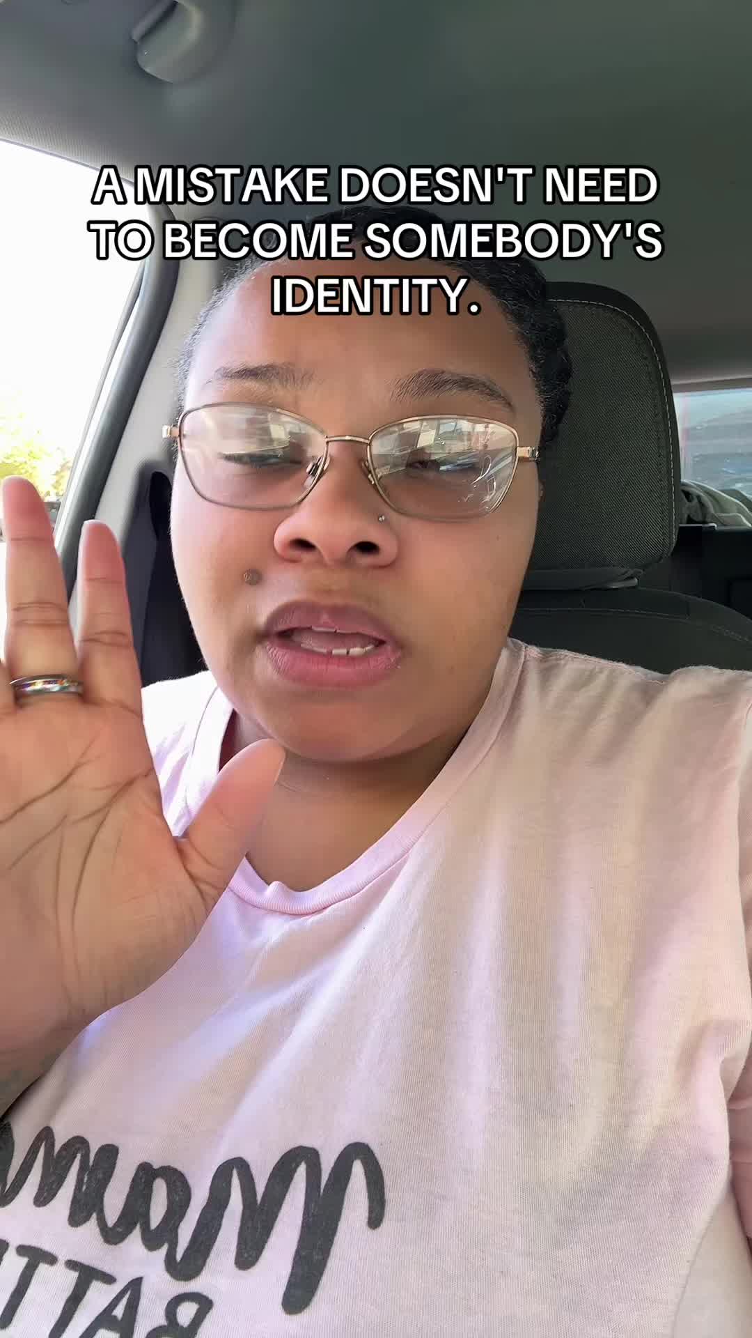 @VonMonique 🎀 Identity Coach