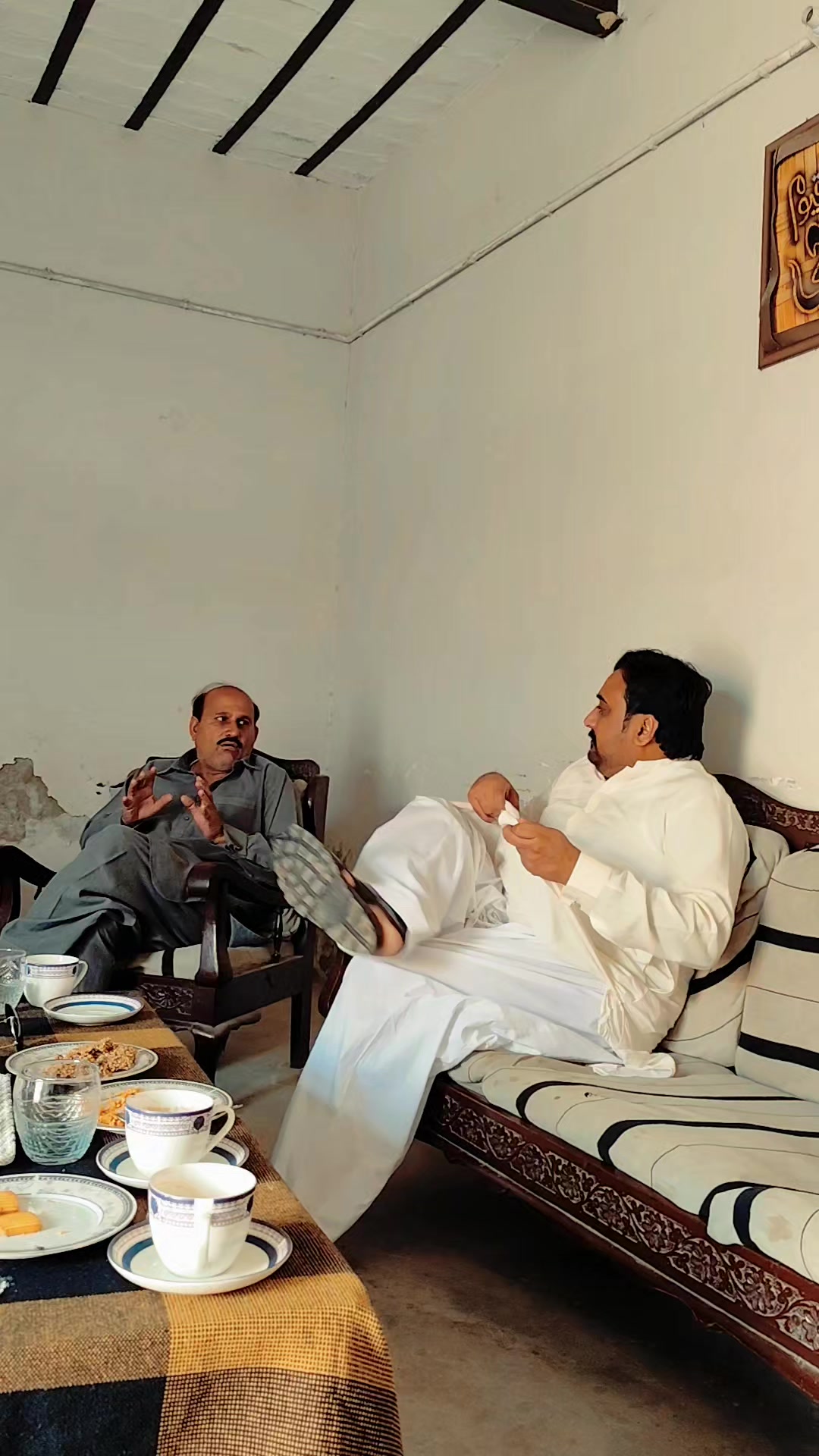 @CH Waqas Vicky