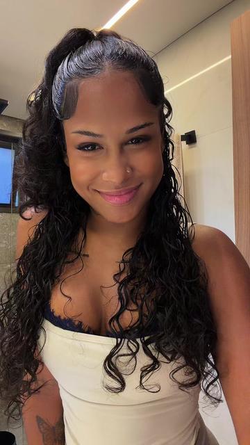@Julia Sousa