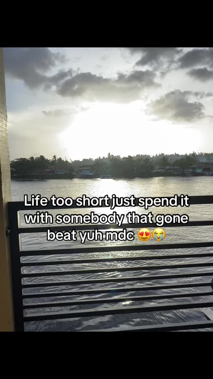 @𝒞𝒶𝓁𝒾🫧🪷