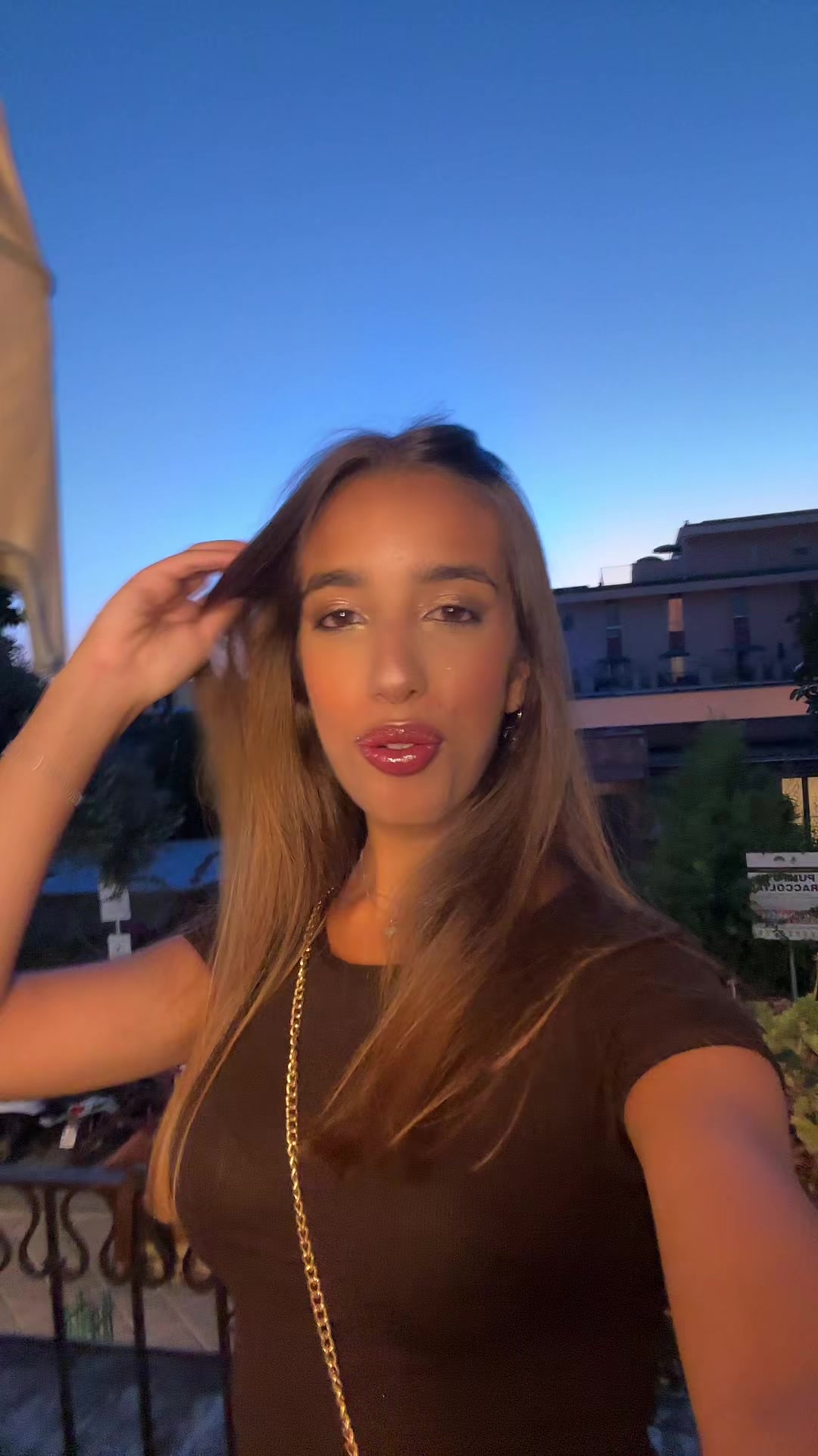 @MarikaAmbrosio