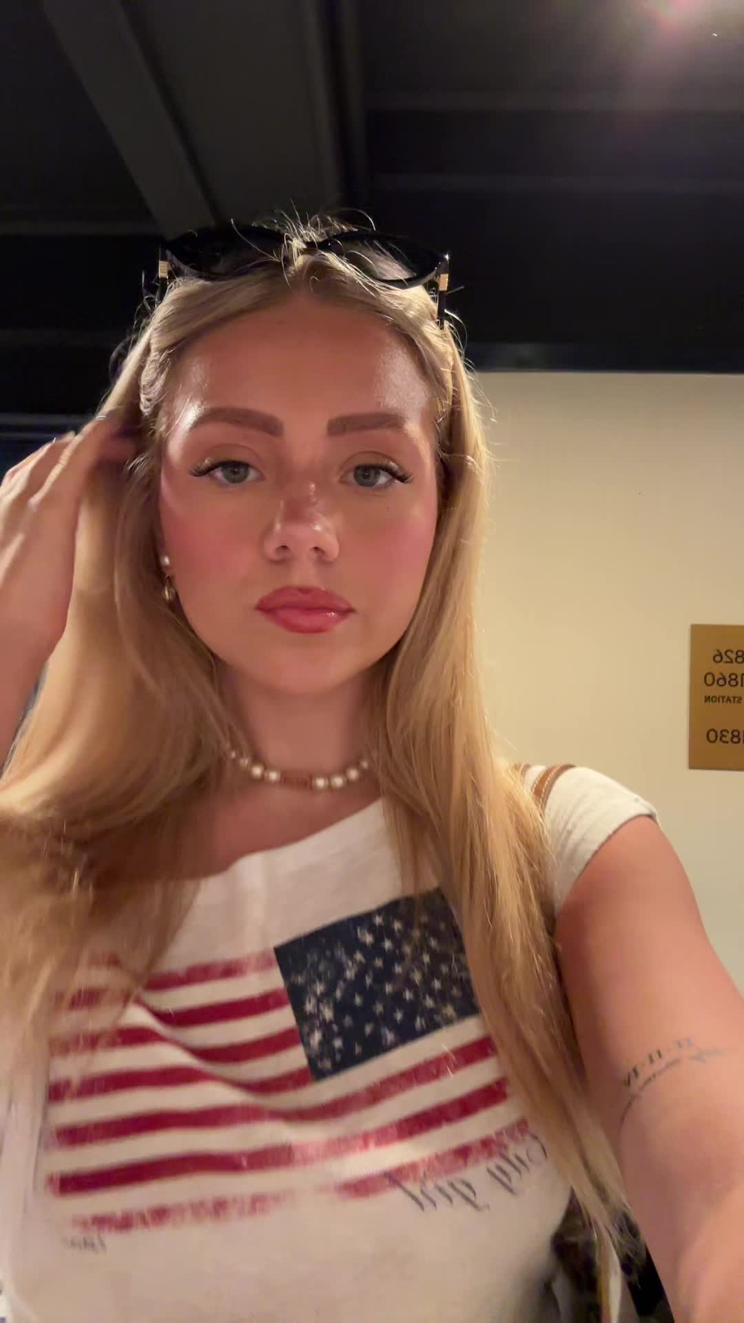 @athena_hawn