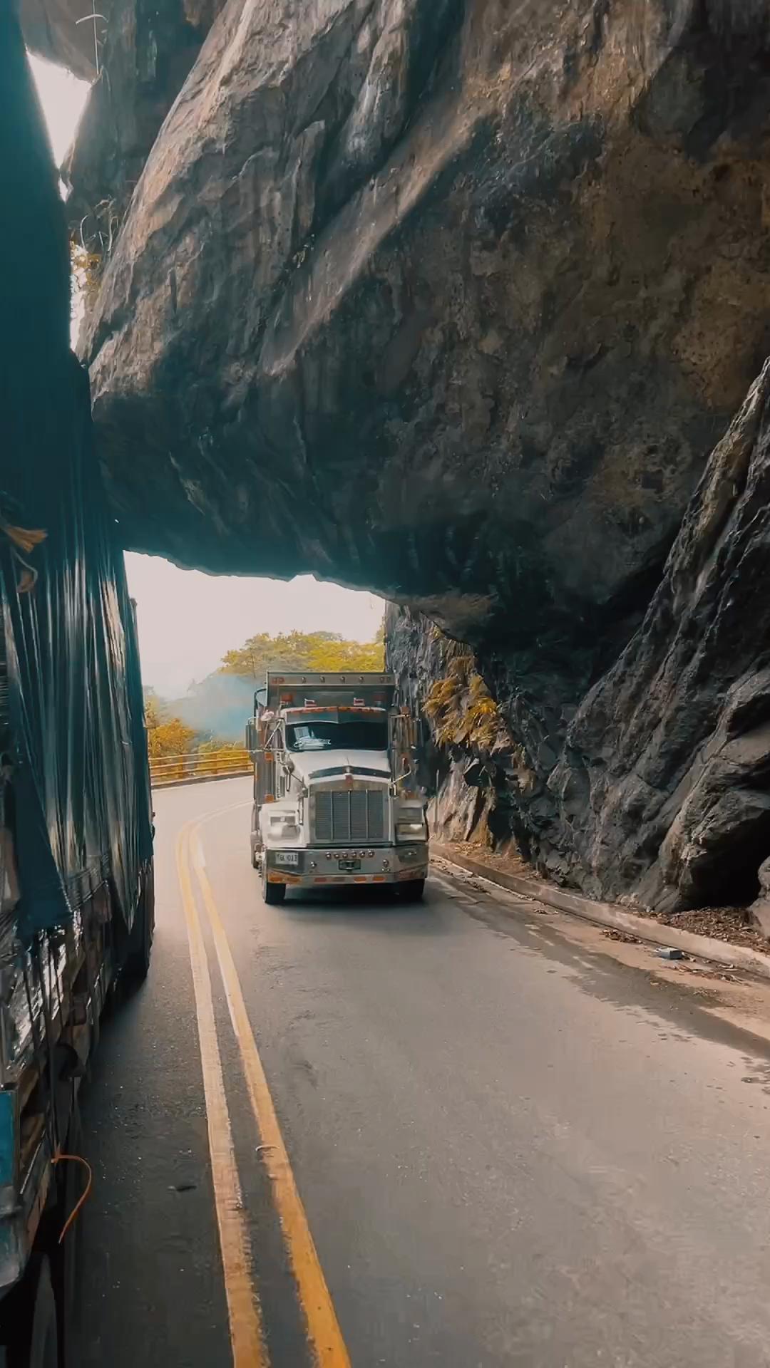 @Arevalostrucksytrailers