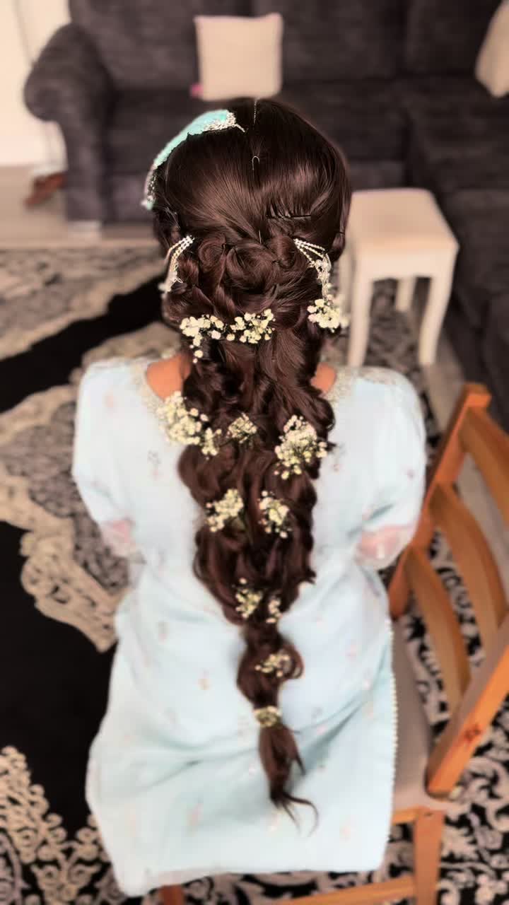 @hairbymomina