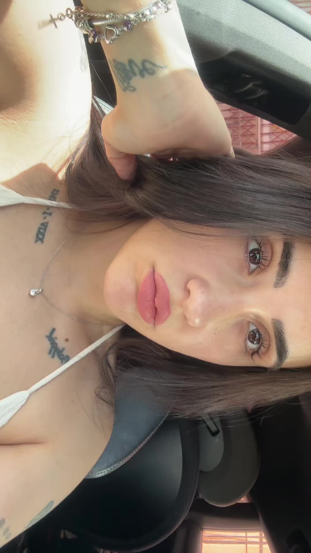 @Olivmrtz__