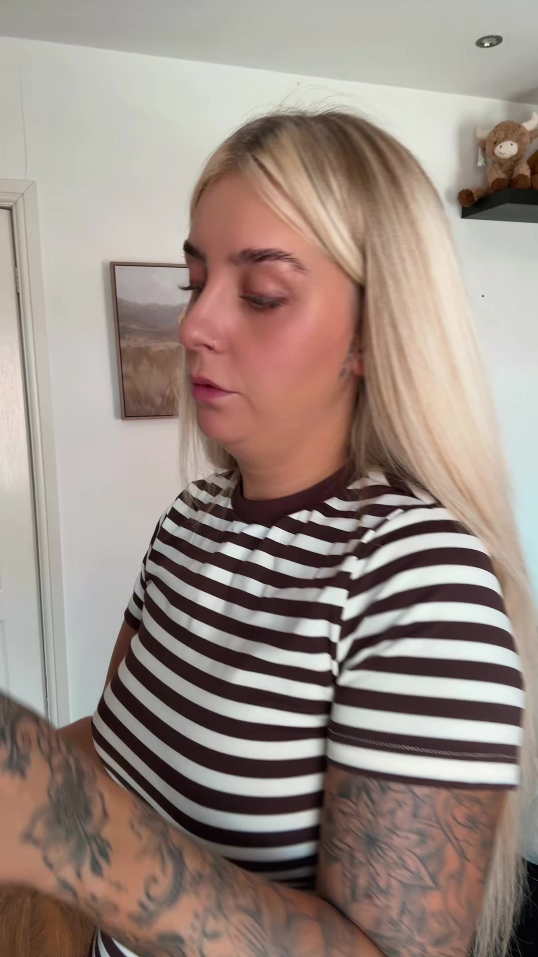 @courtneyleahliv