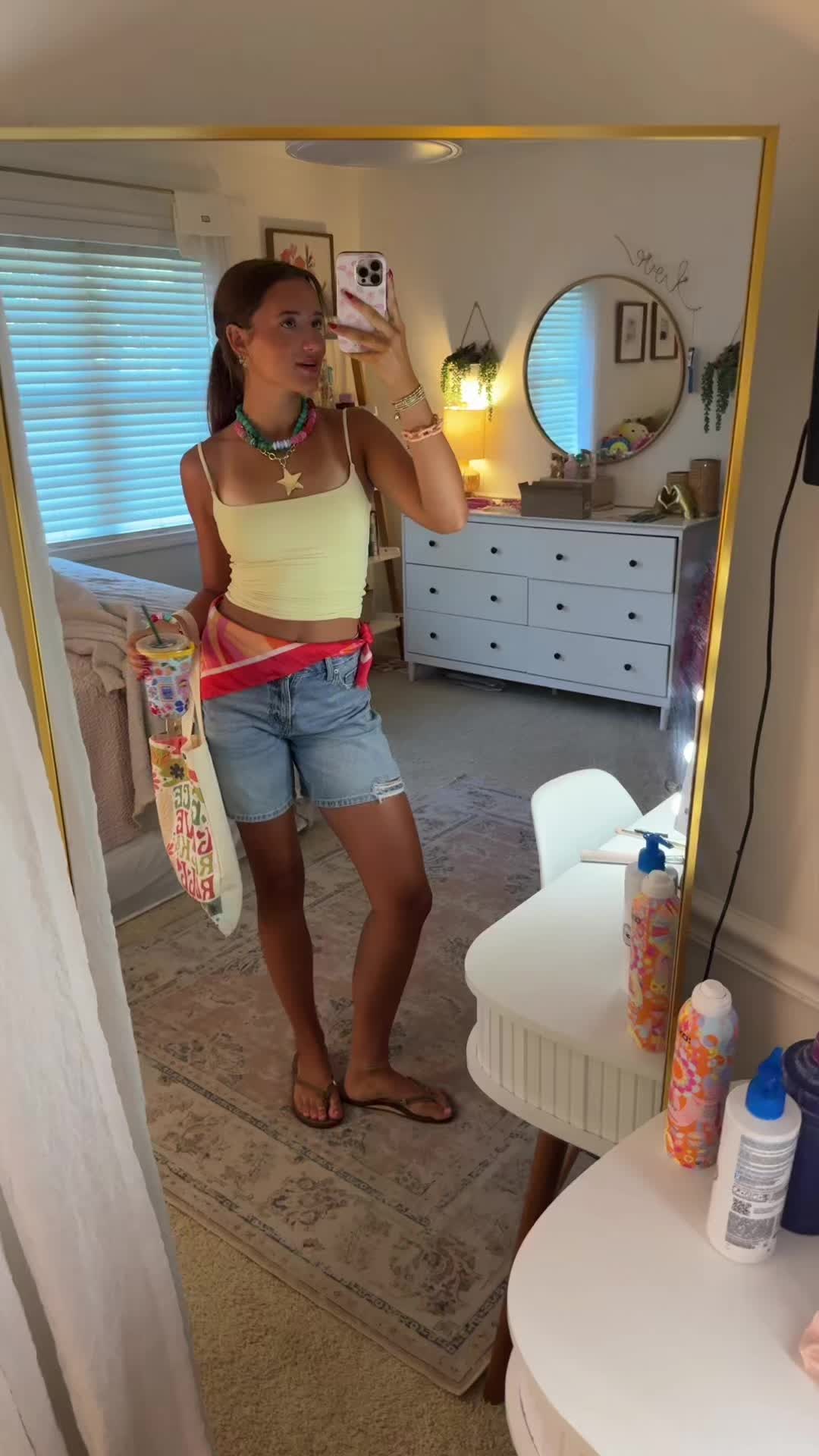 @izzybellaa 🪩✨🎉🧁