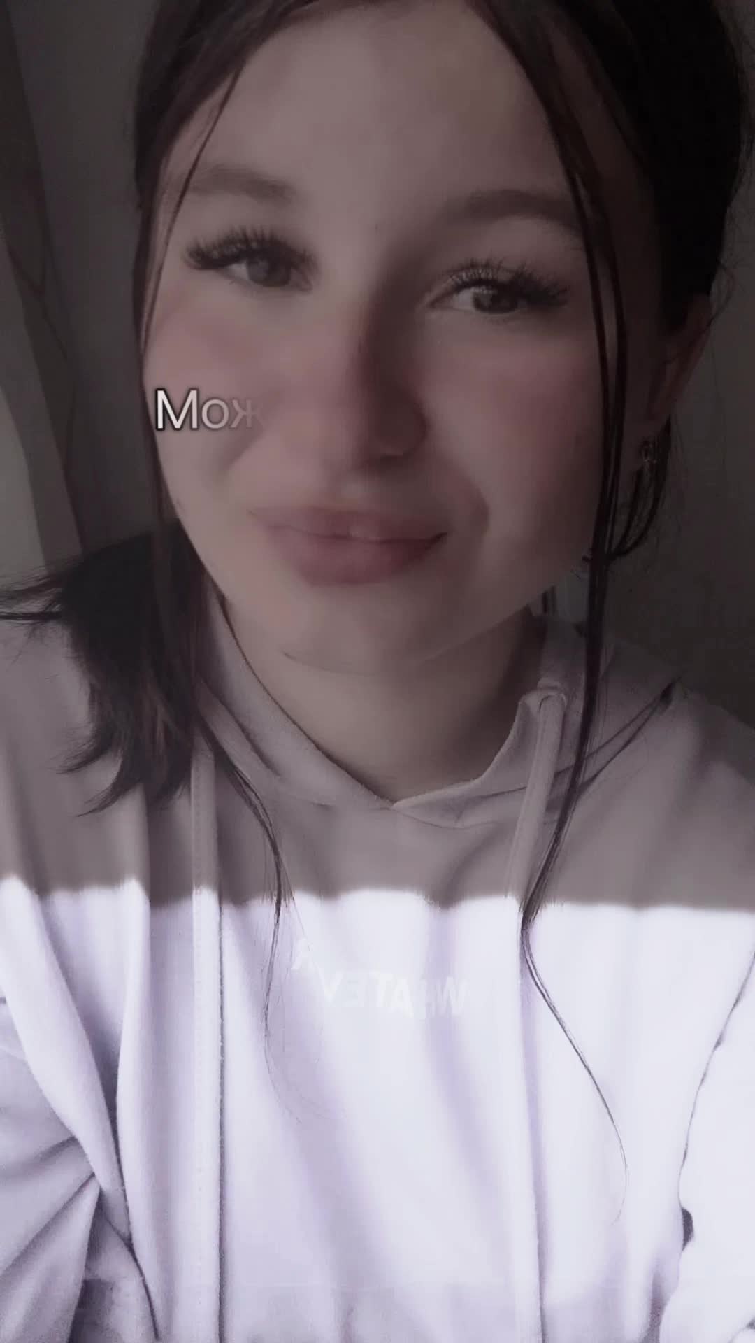 @викусик🥰