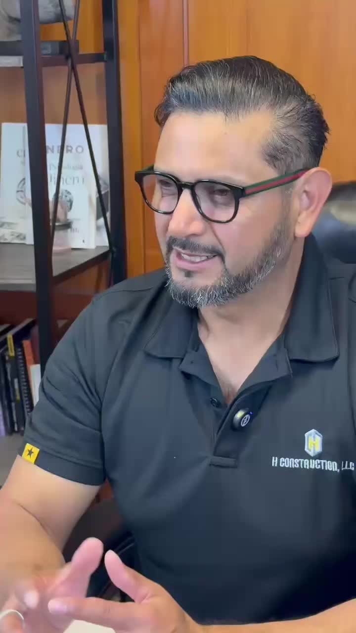 @Manuel H. / emprededor.