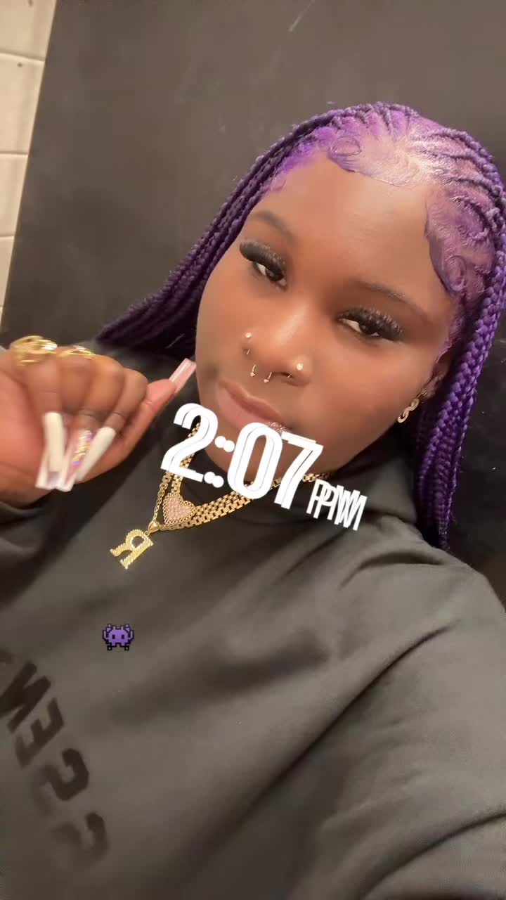 @thickerthanaasnicker 🍫